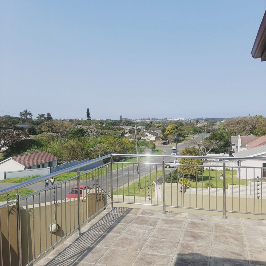 7 Bedroom Property for Sale in Amalinda Eastern Cape